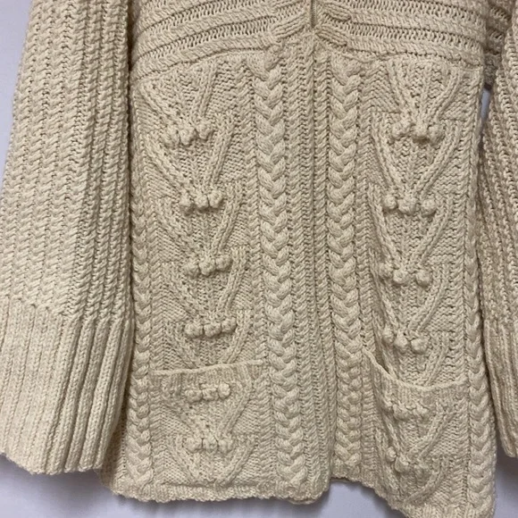 Hand Knit Wool Cable Hoodie Sweater Cream Chunky Flared Cuff Cottage Core Medium - Picture 9 of 12